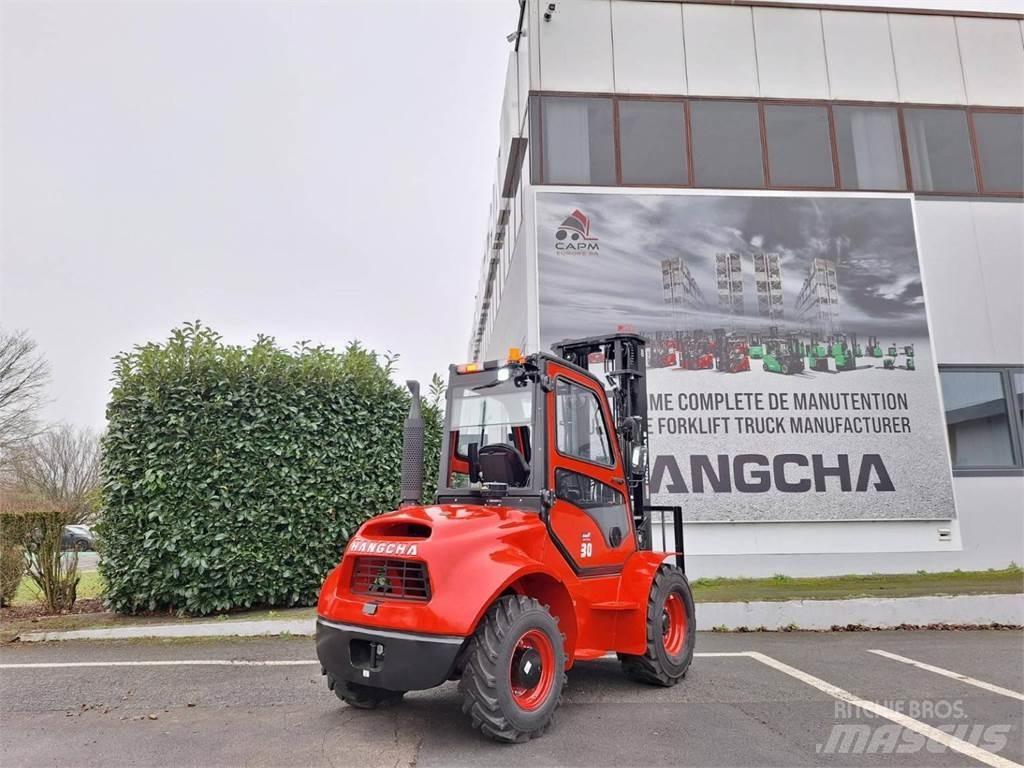Hangcha TT30-4 Geländestapler
