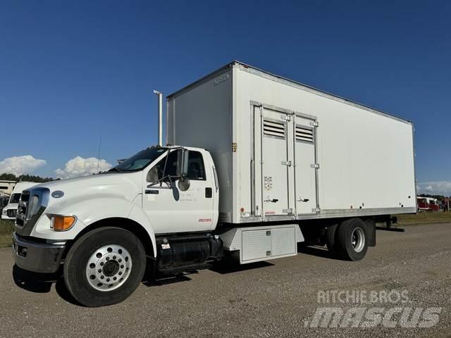 Ford F750 Schredder