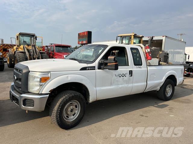 Ford SUPER DUTY 4X4 Sonstige Baumaschinen