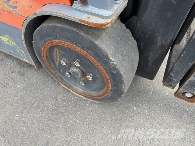Toyota 7FBEU18 Sonstige Baumaschinen