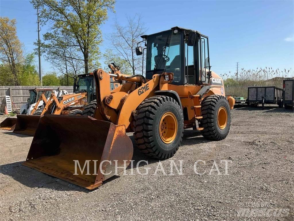 CASE 621E Radlader