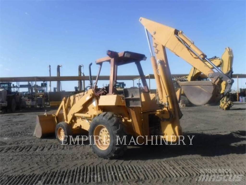 CASE 680L Baggerlader