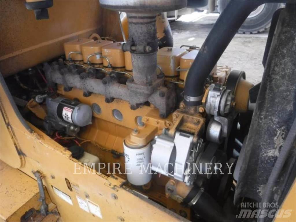 CASE 680L Baggerlader