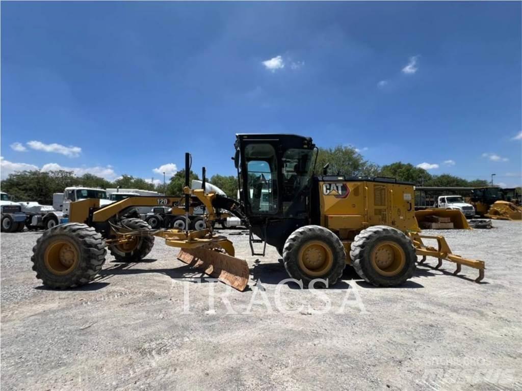 CAT 120 Grader