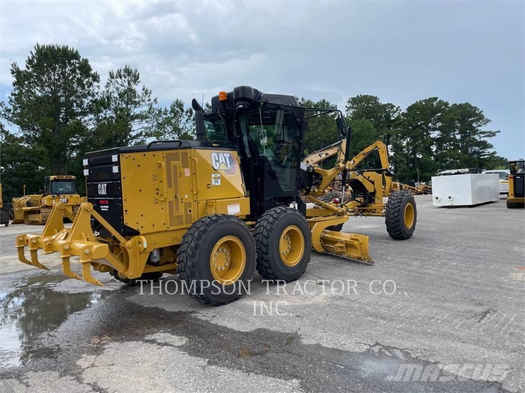 CAT 120 Grader