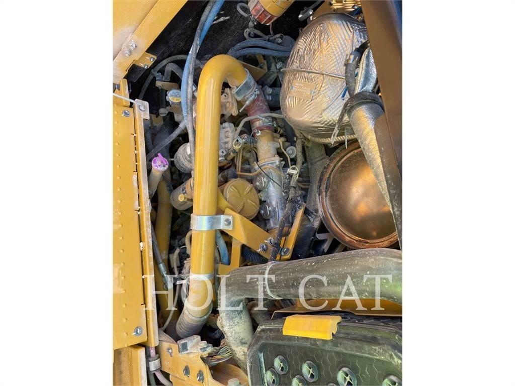 CAT 120 JOY Grader