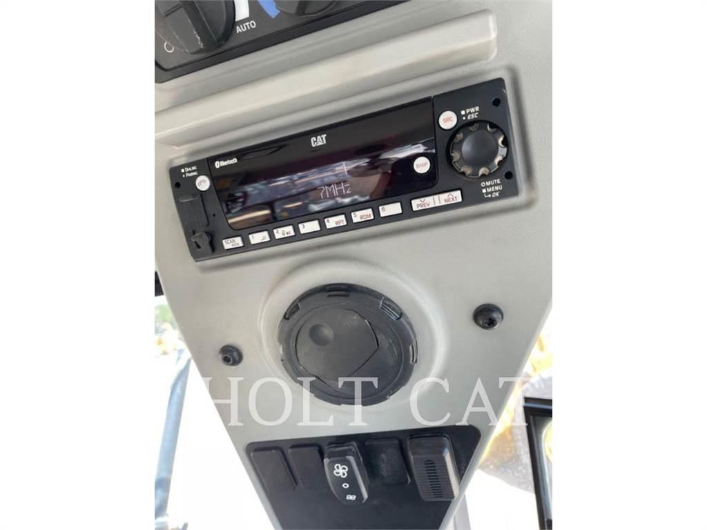 CAT 120 JOY3 Grader