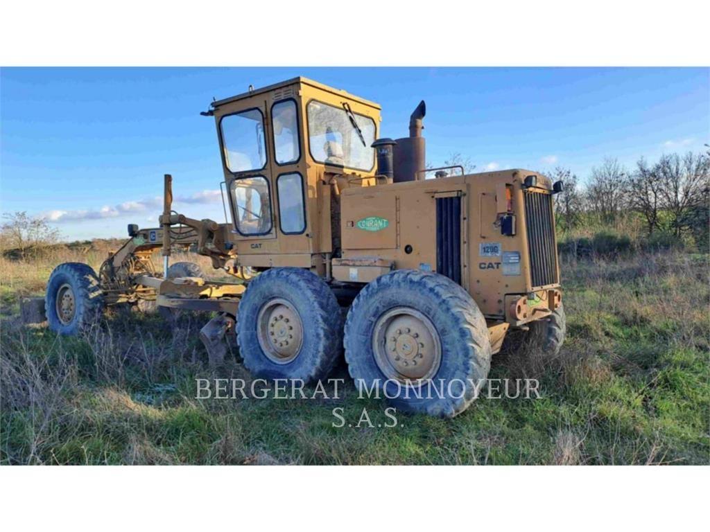 CAT 120G Grader