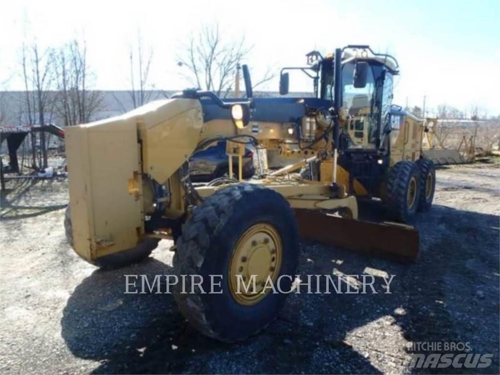 CAT 120M2 AWD Grader