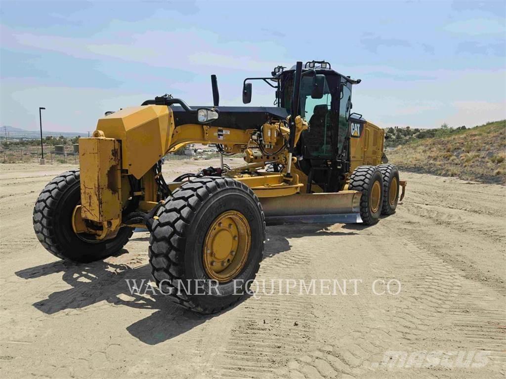 CAT 120M2 AWD Grader