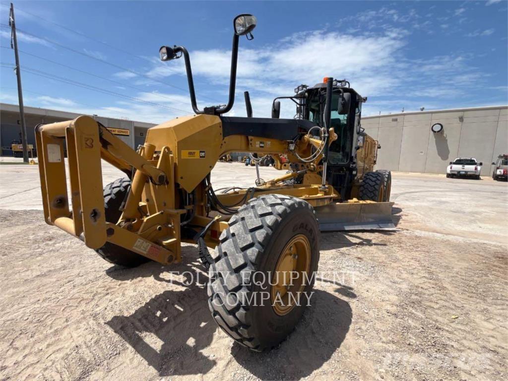CAT 120M2AW Grader