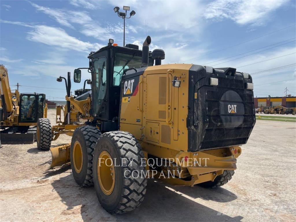 CAT 120M2AW Grader