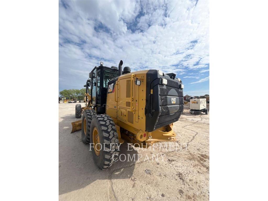 CAT 120M2AW Grader