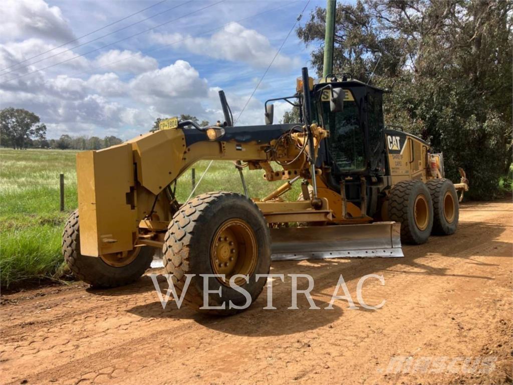 CAT 12M Grader