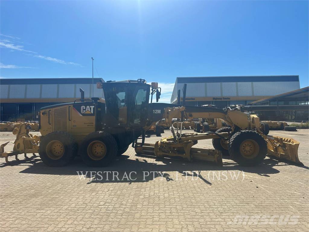 CAT 12M Grader