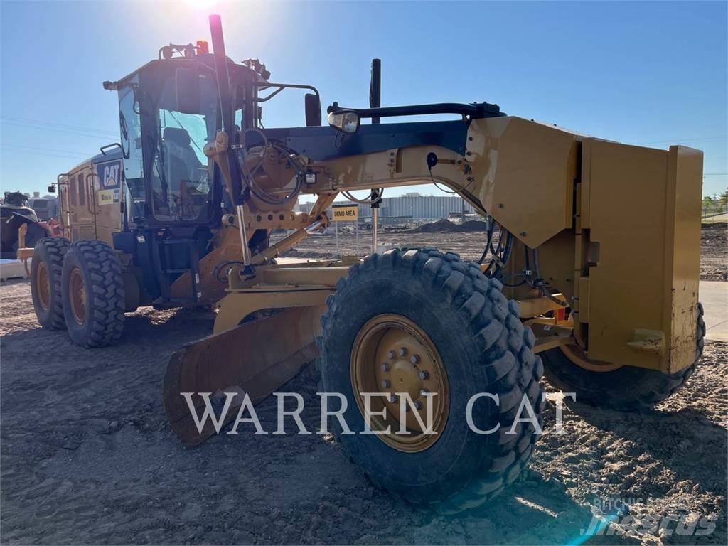CAT 12M3 Grader