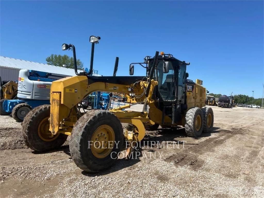 CAT 12M3 Grader