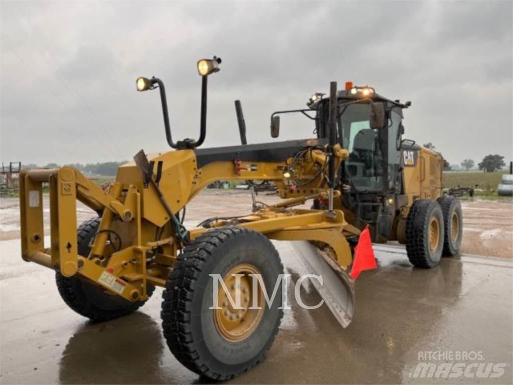 CAT 12M3 Grader