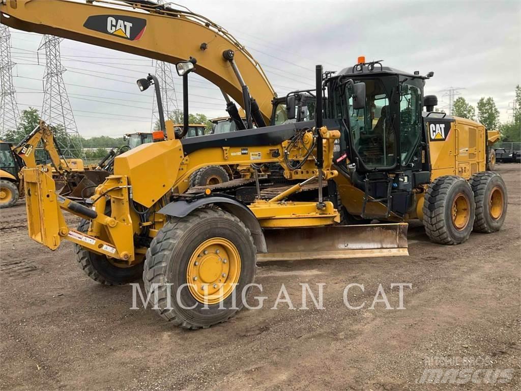 CAT 12M3 AWD Grader