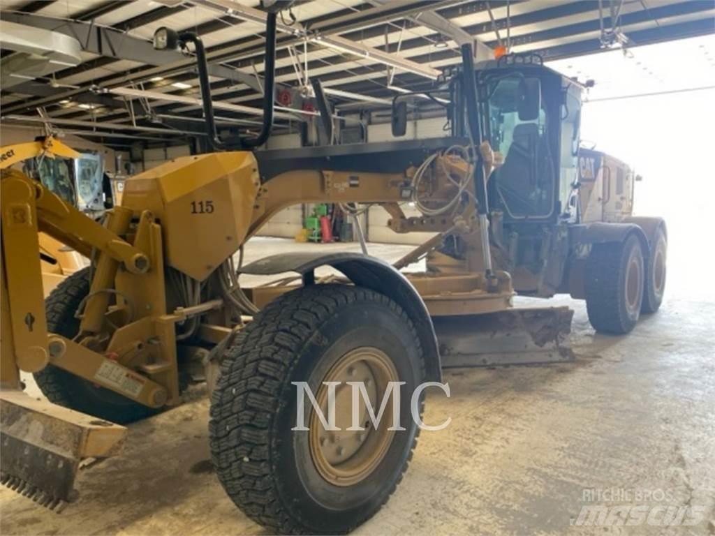 CAT 12M3AWD Grader