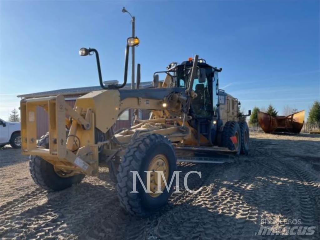 CAT 12M3AWD Grader