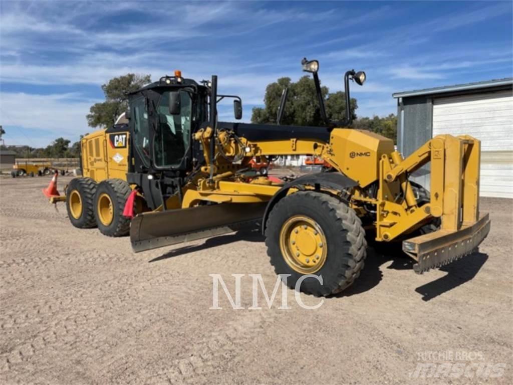 CAT 12M3AWD Grader