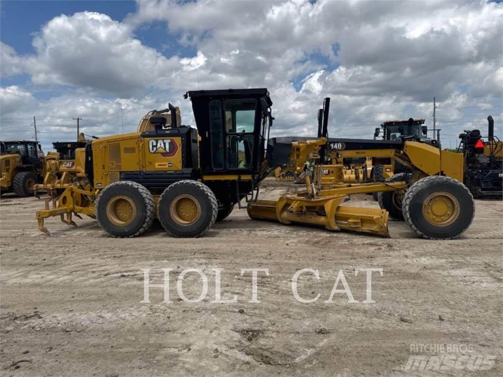 CAT 140 AWD Grader