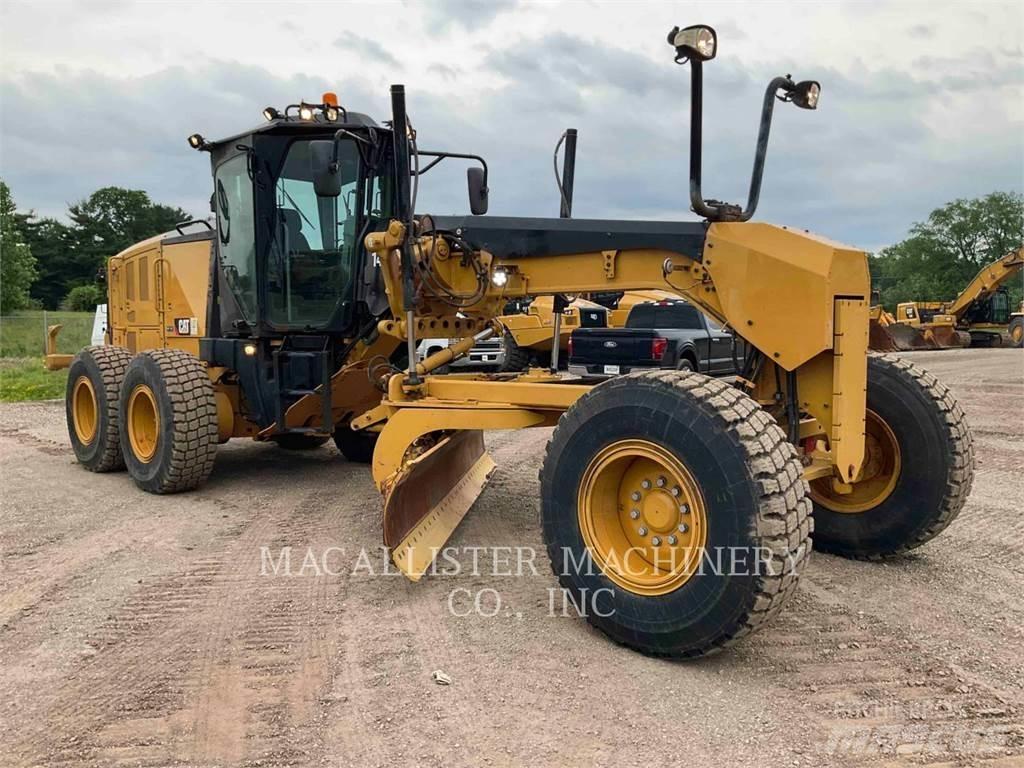 CAT 140 M2 Grader
