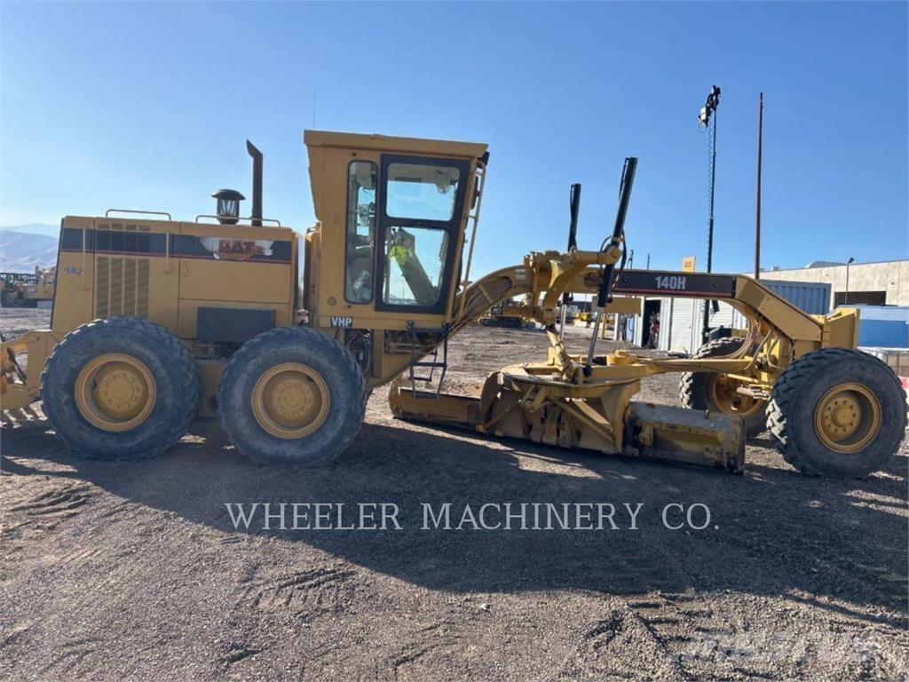 CAT 140H Grader