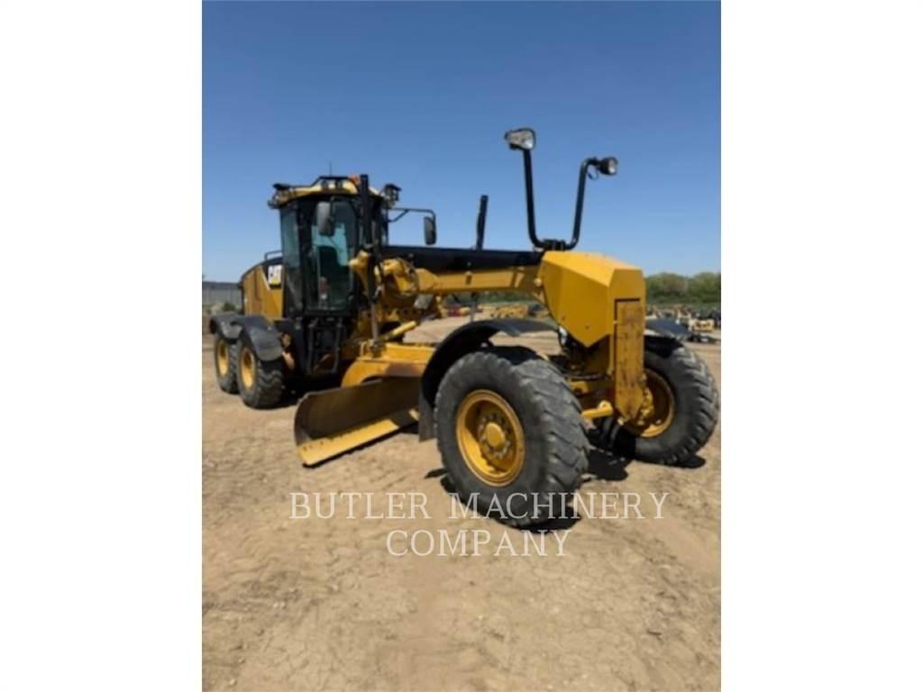 CAT 140M Grader