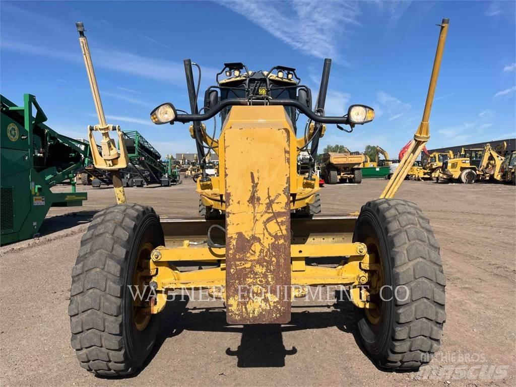CAT 140M Grader