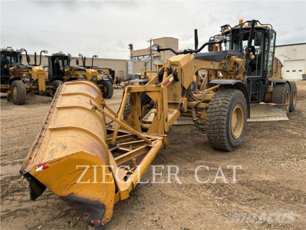 CAT 140M Grader