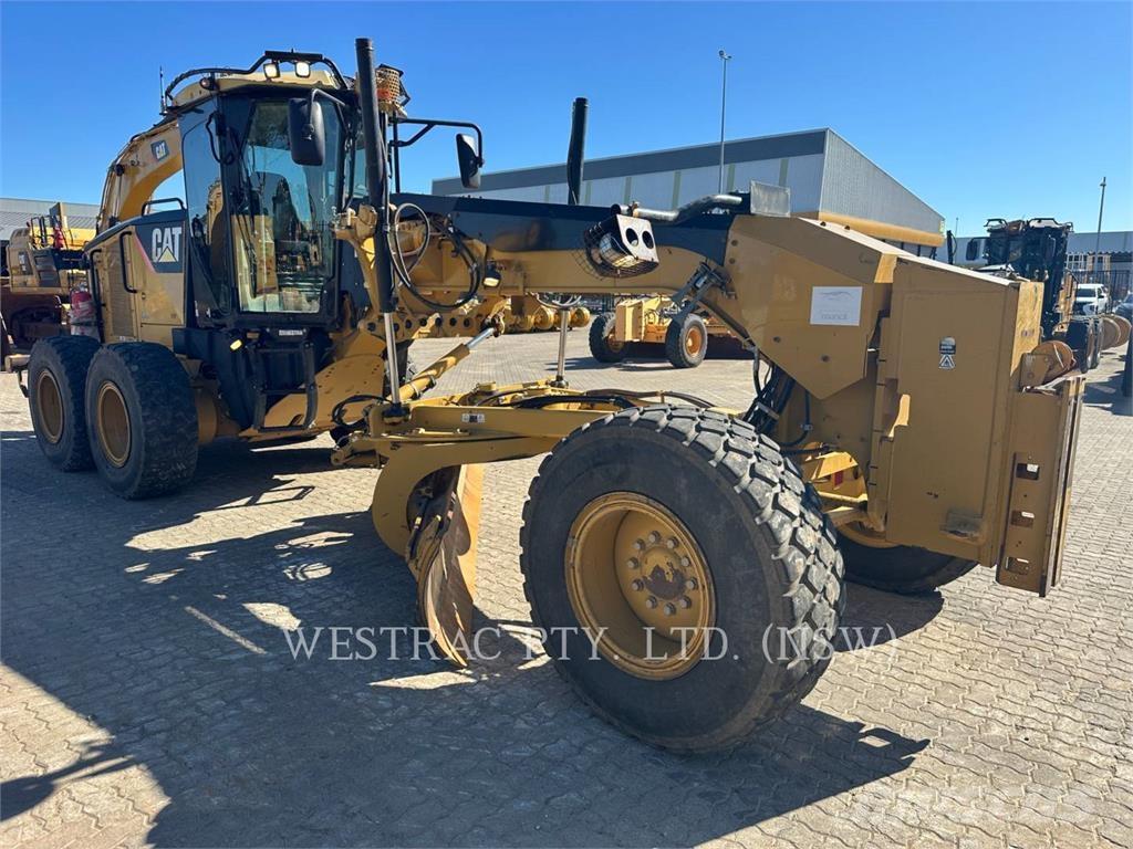 CAT 140M Grader