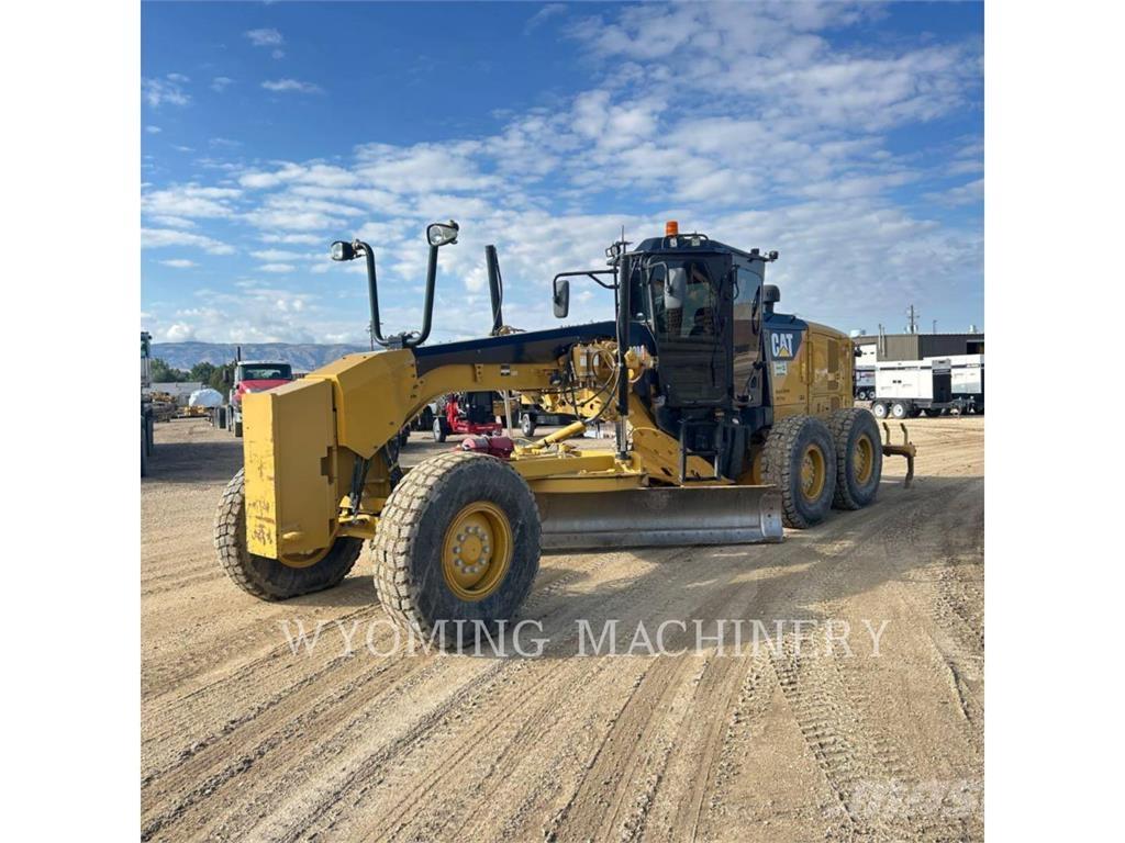 CAT 140M 2 Grader