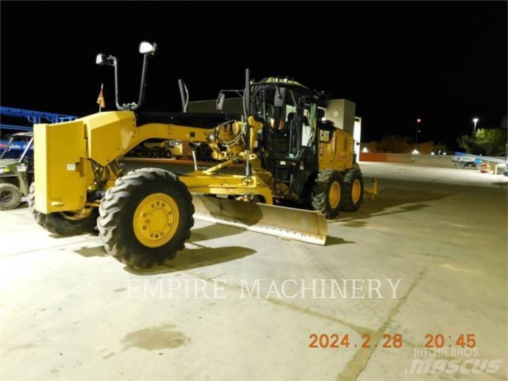 CAT 140M2 AWD Grader