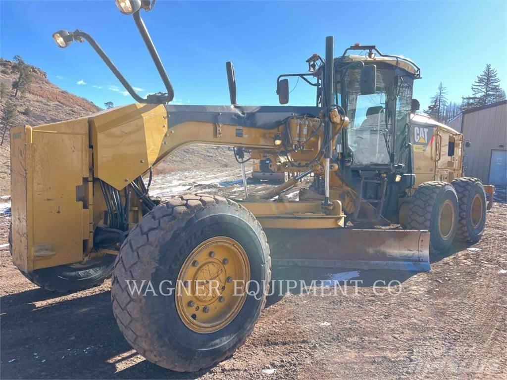 CAT 140M2 AWD Grader
