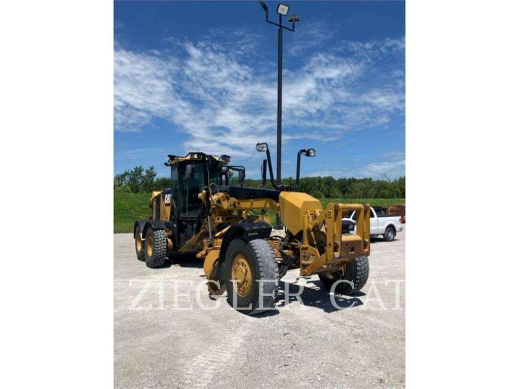 CAT 140MAWD Grader