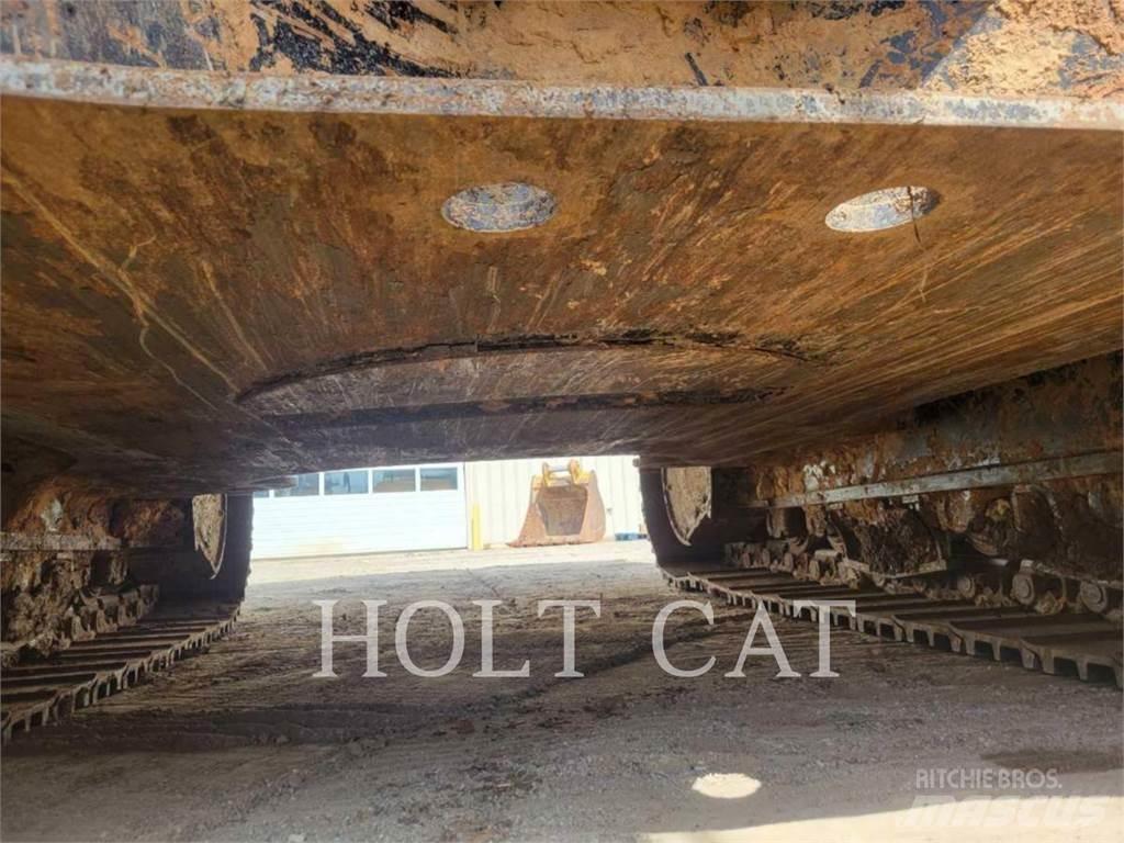 CAT 14M Grader