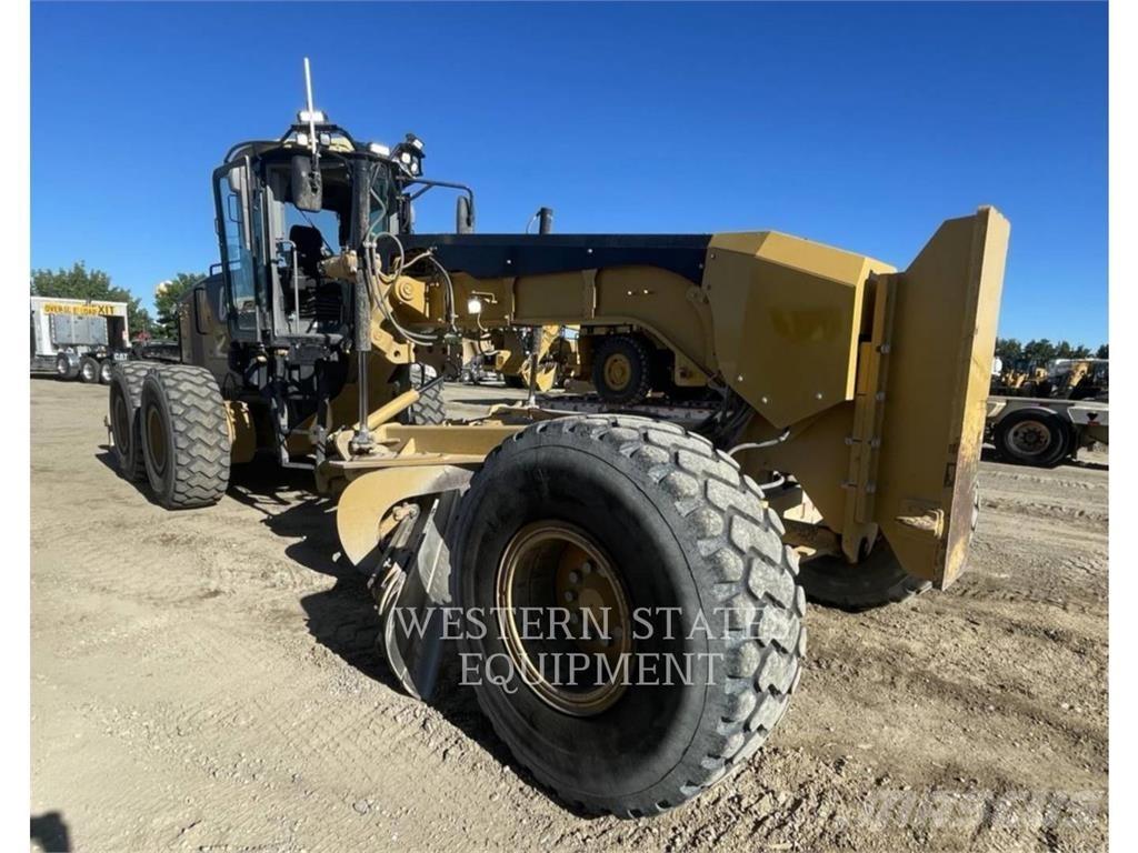 CAT 14M Grader