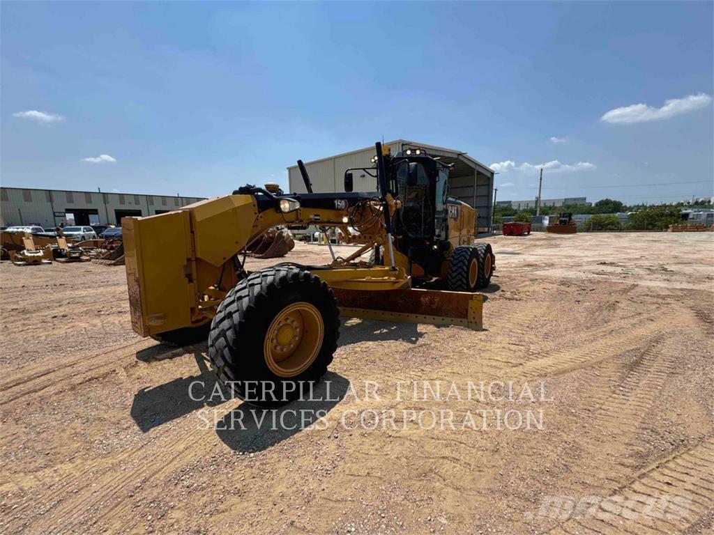 CAT 150-15 Grader