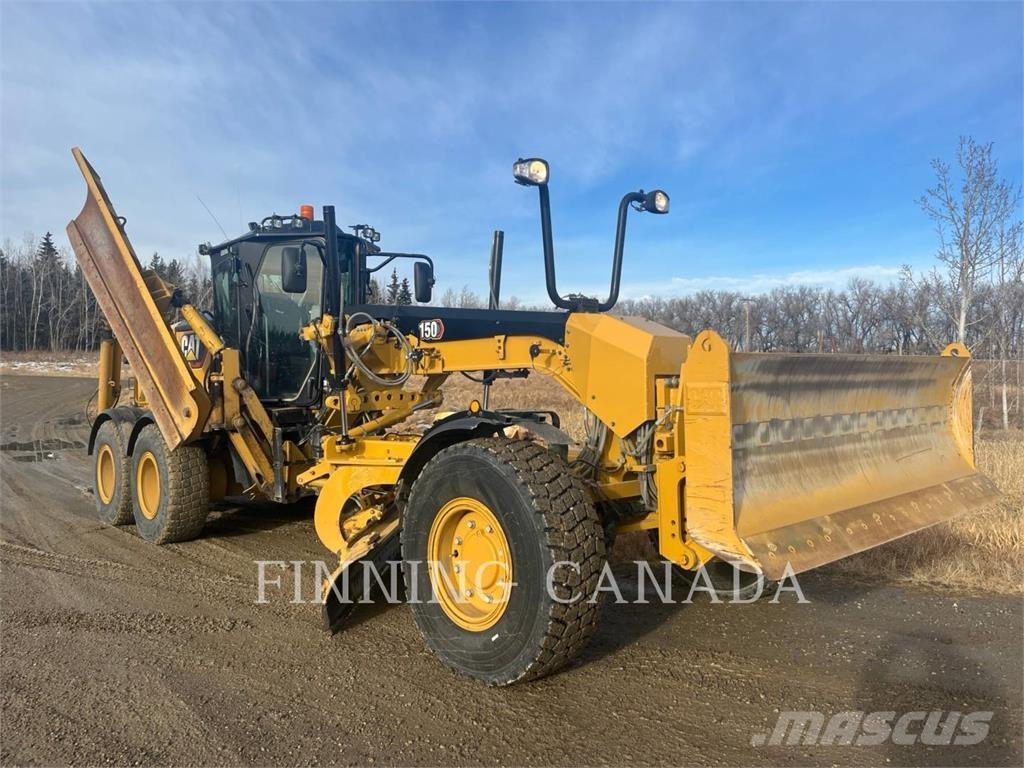 CAT 150-15 AWD Grader