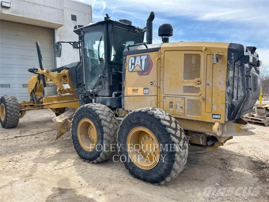CAT 150-15AW Grader