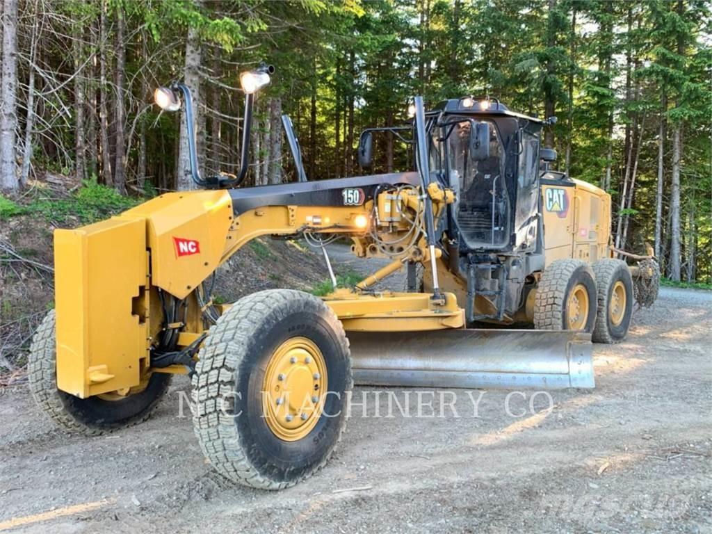 CAT 150-15AWD Grader