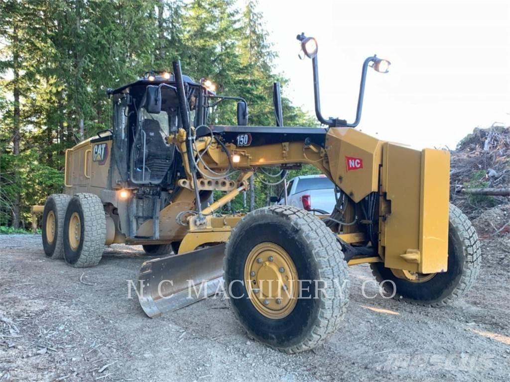 CAT 150-15AWD Grader