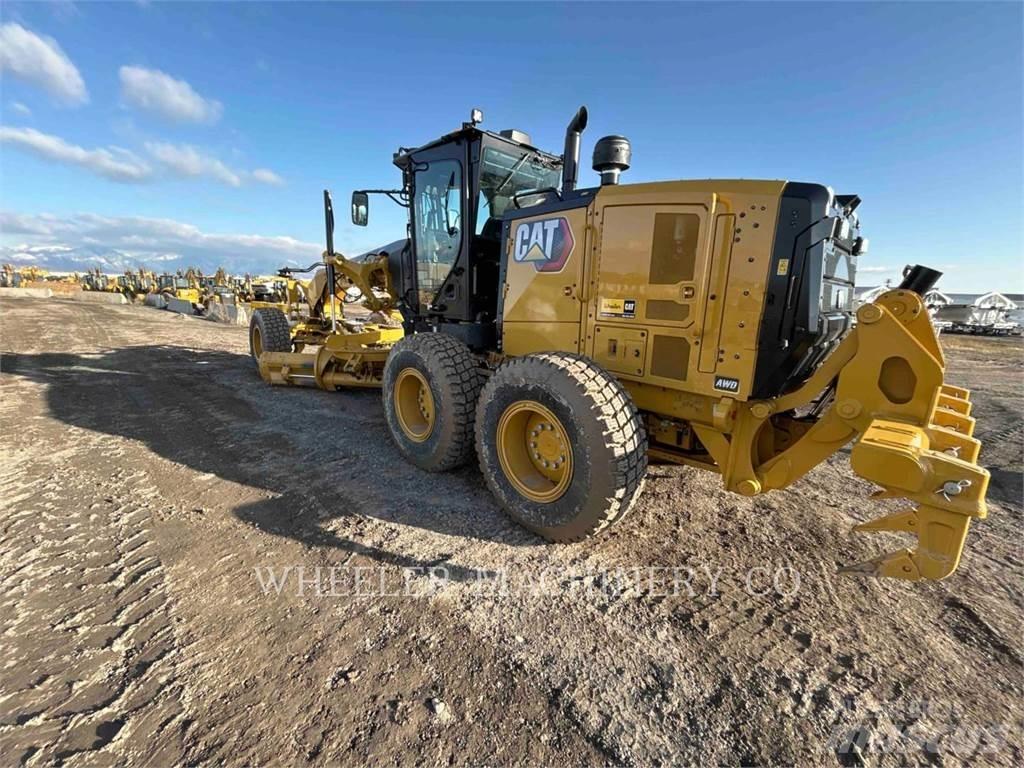 CAT 150 AWD Grader