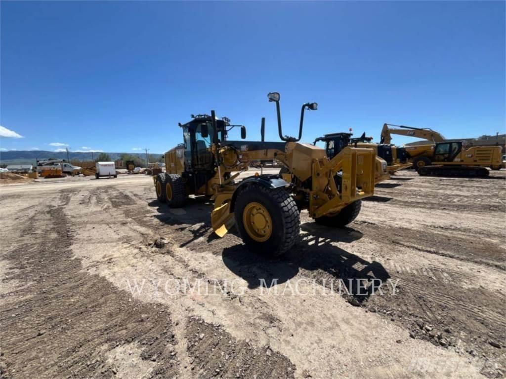 CAT 150 AWD Grader