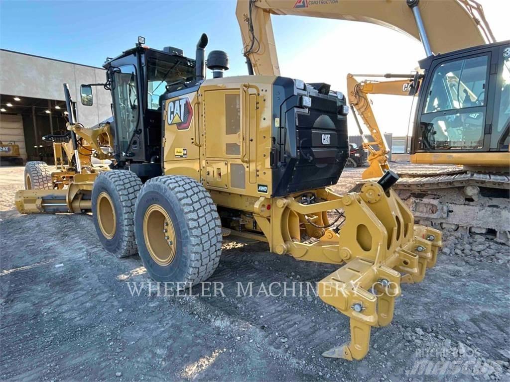CAT 150 AWD Grader