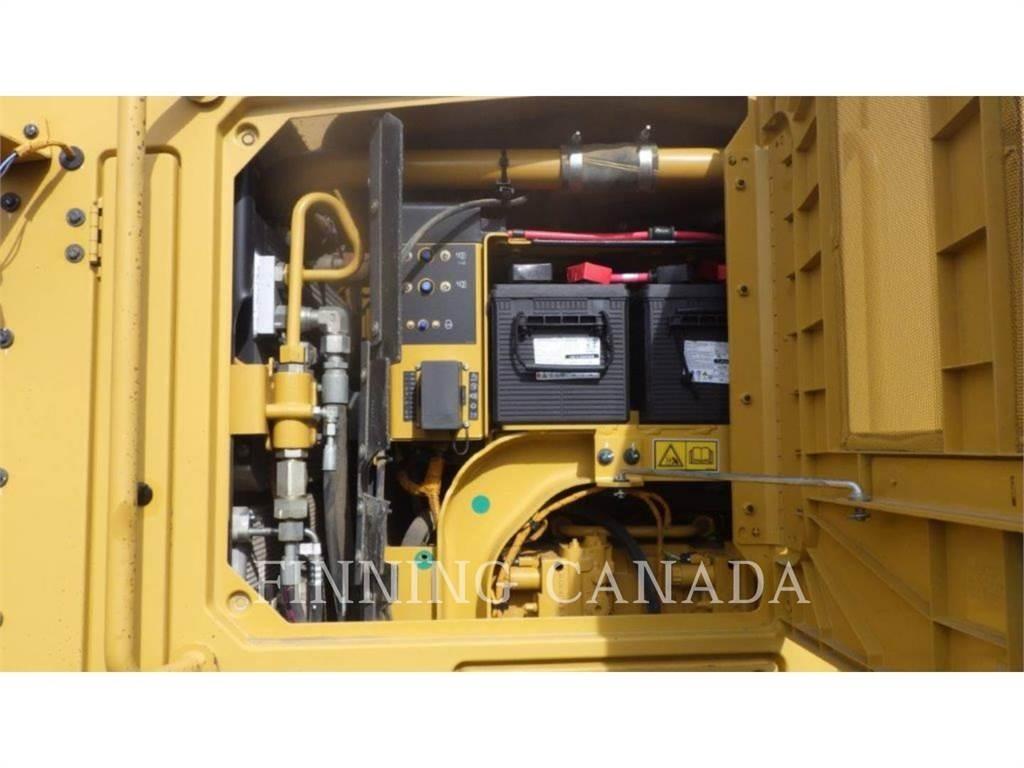 CAT 160-15 AWD Grader