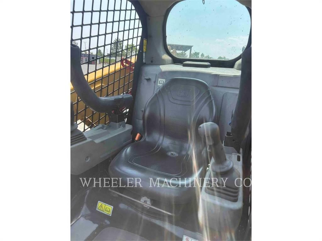 CAT 226D3 C1H2 Kompaktlader