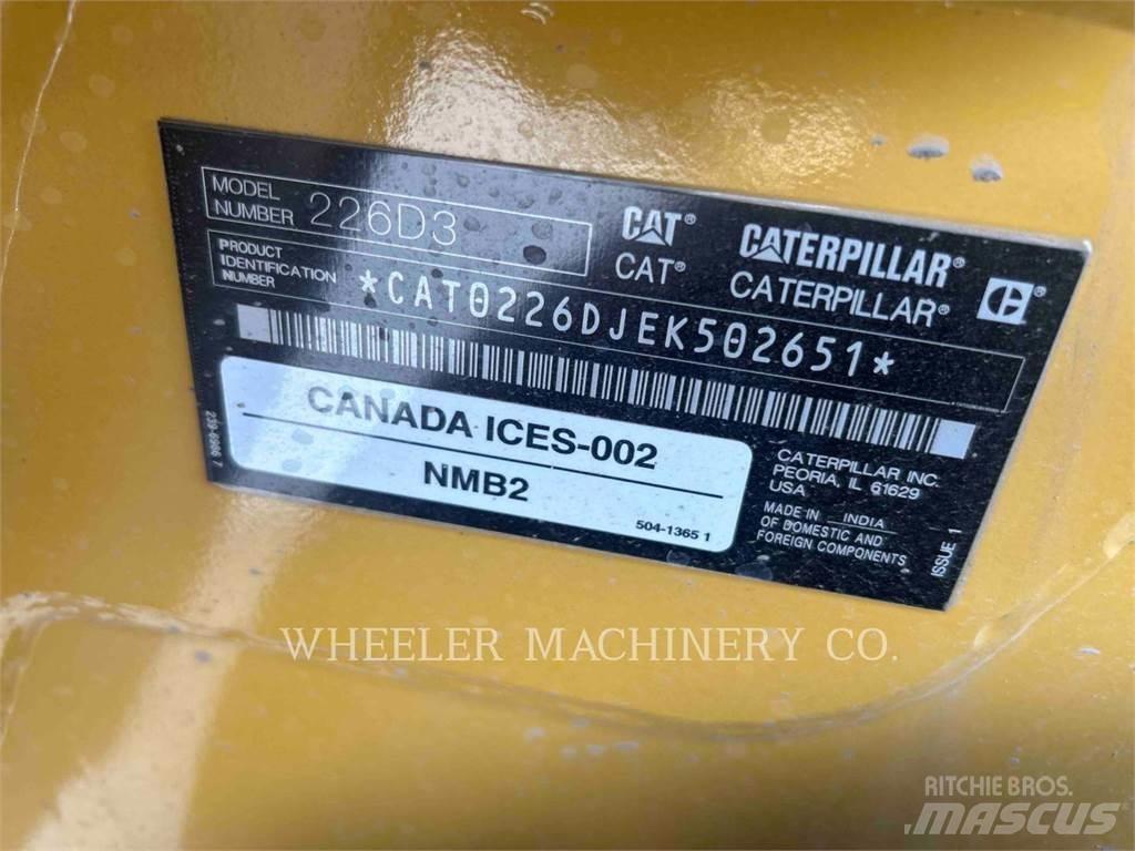 CAT 226D3 C3H2 Kompaktlader